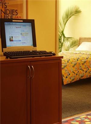 Hotel Tropica Сан-Франциско Экстерьер фото